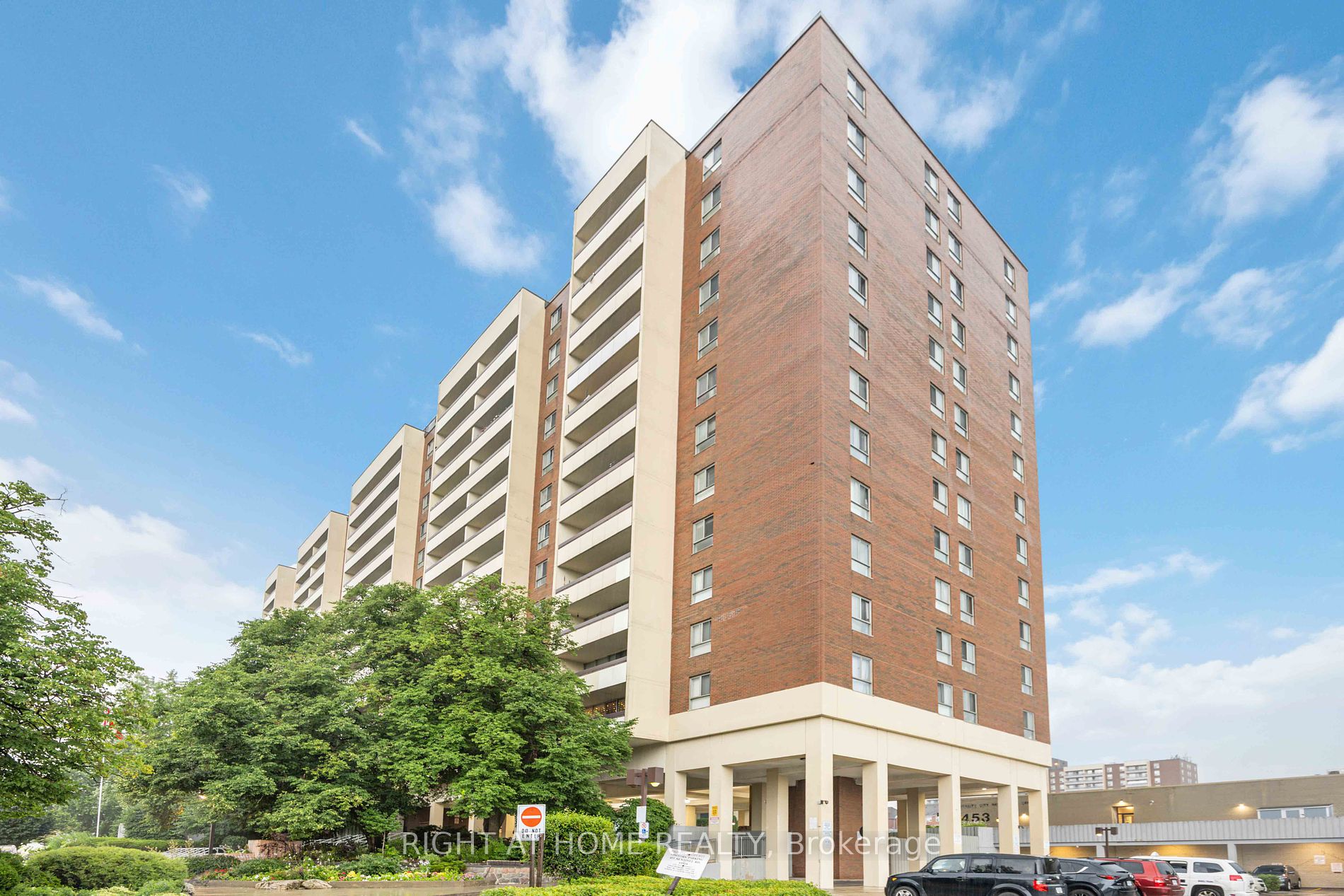 810 - 455 Sentinel Rd, North York | Sold, W9054521 | Condos.ca