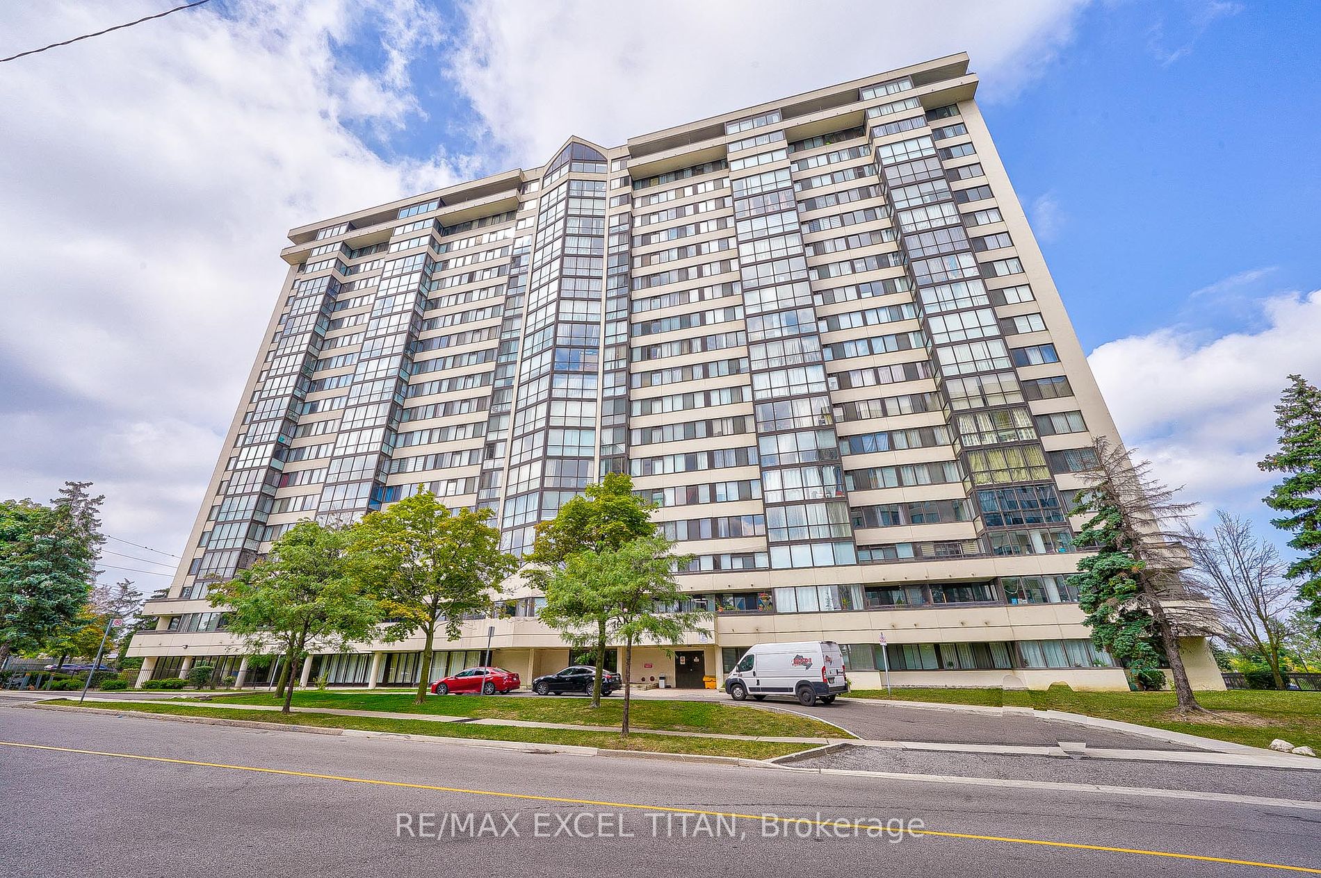 1812 10 Markbrook Lane, Etobicoke For Sale 499,000 Condos.ca