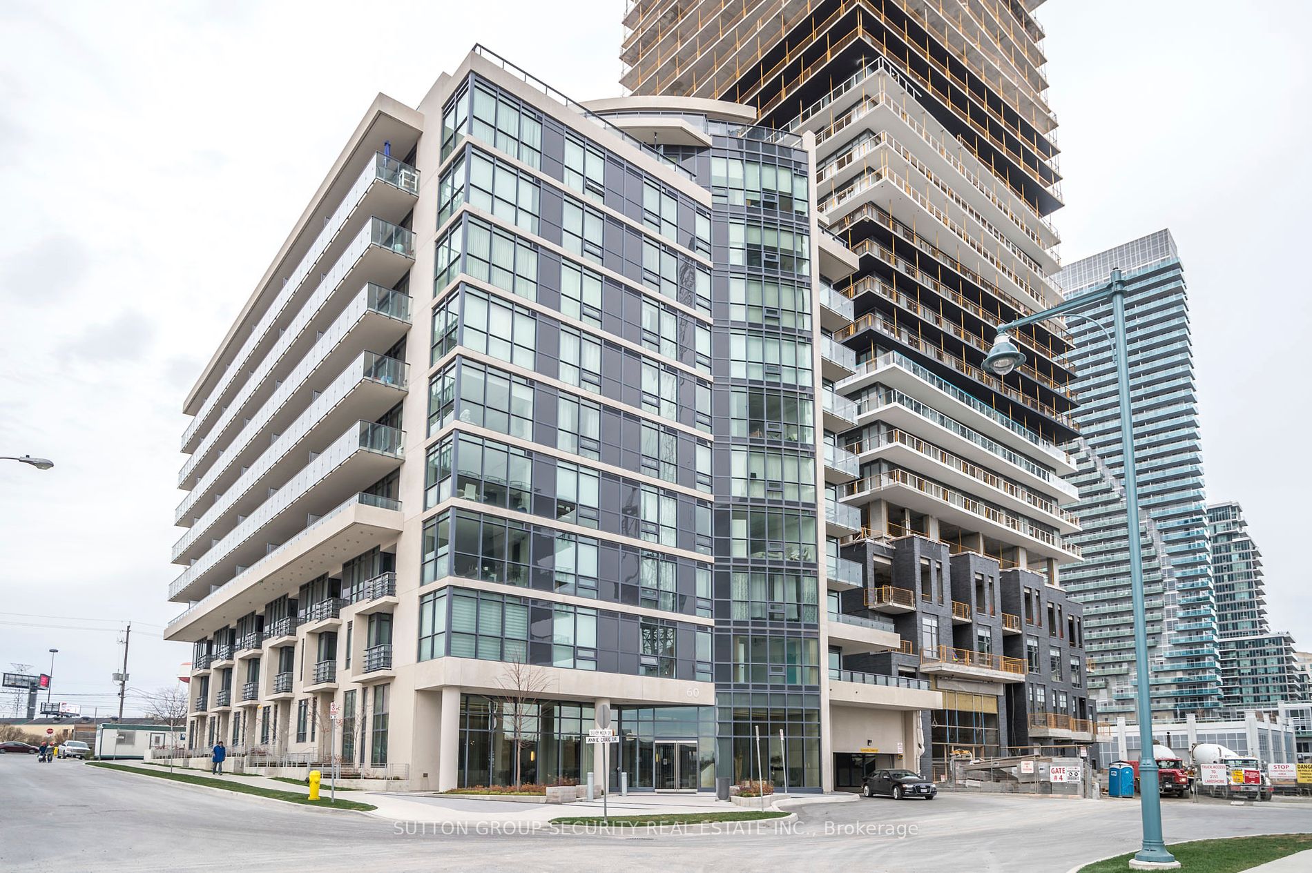 913 60 Annie Craig Dr, Etobicoke For Rent 2,690 Condos.ca