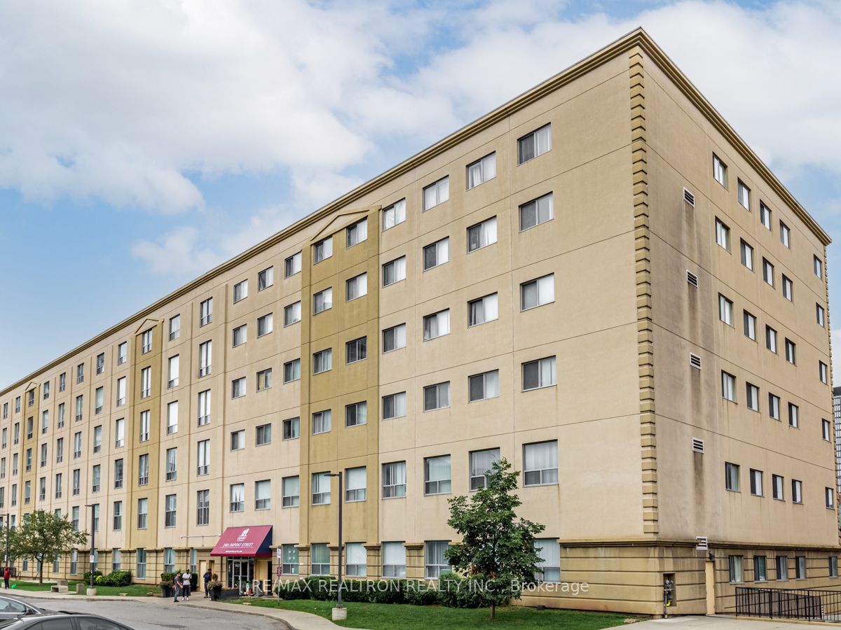 211 1401 Dupont St, Toronto For Rent 2,000 Condos.ca