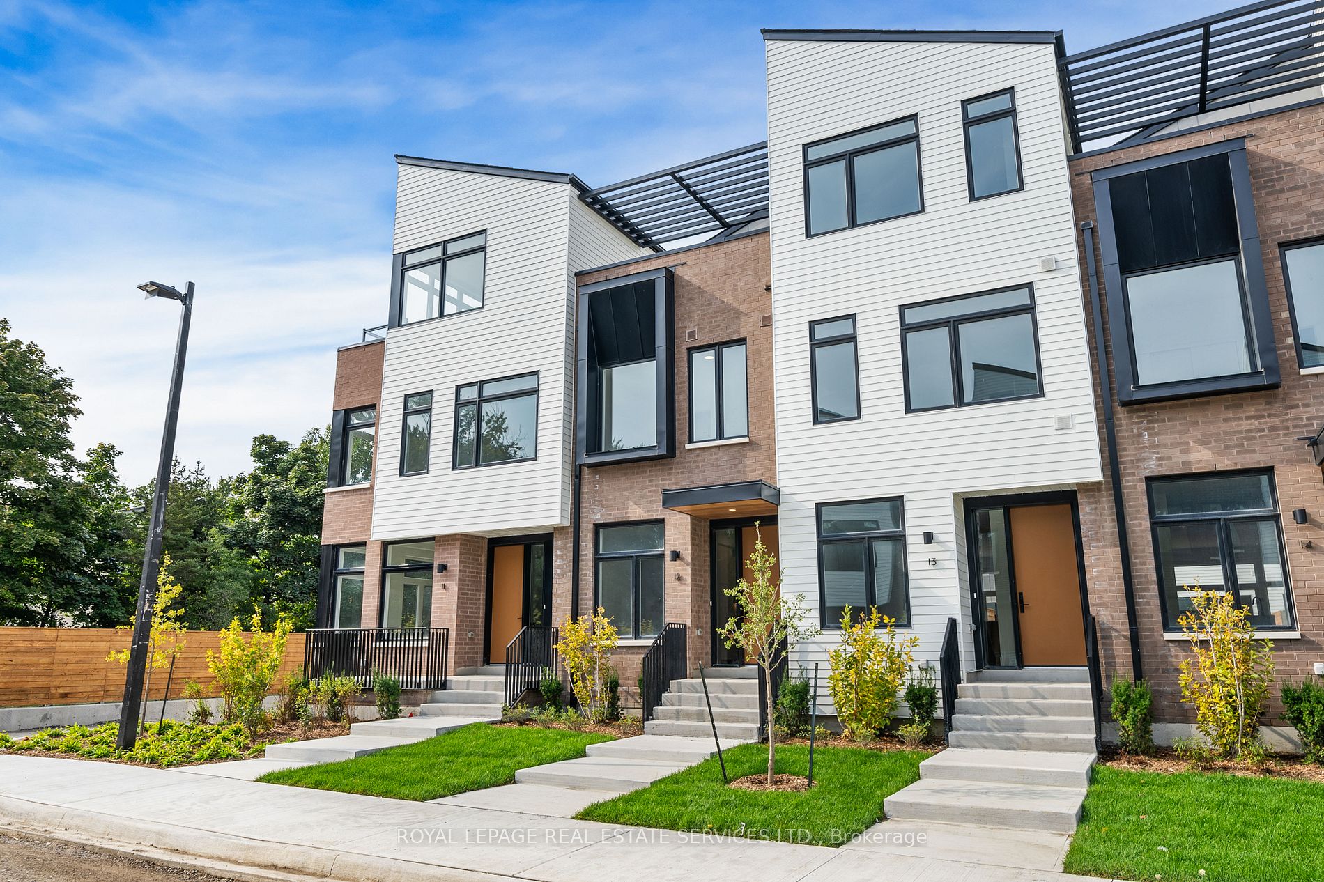 12 20 Lou Parsons Way, Mississauga For Rent 5,000 Property.ca