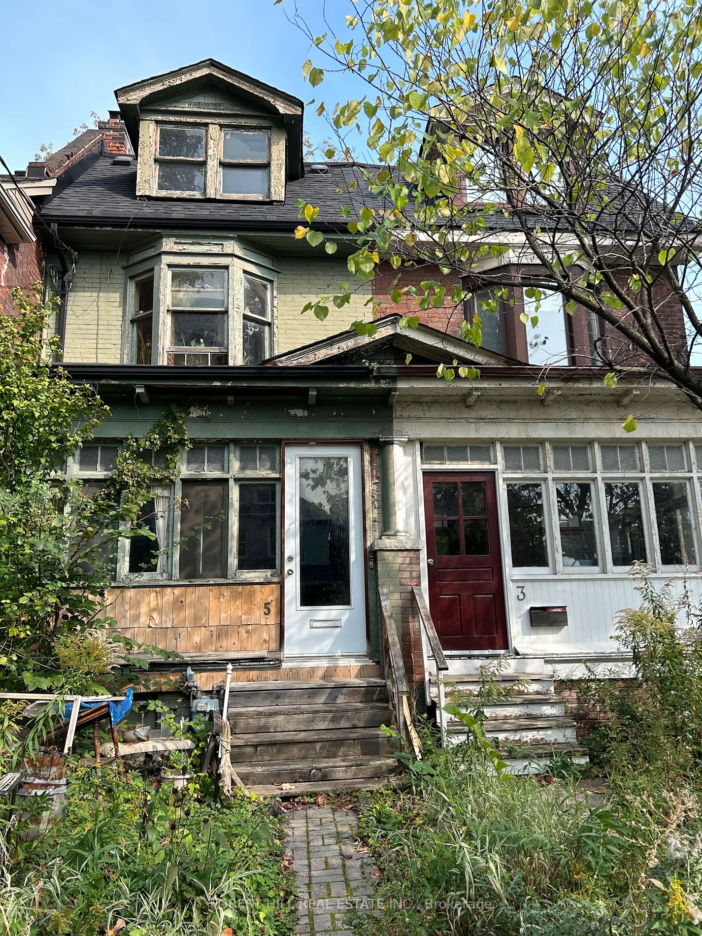 5 Callender St, Toronto Sold, W9394471 Condos.ca