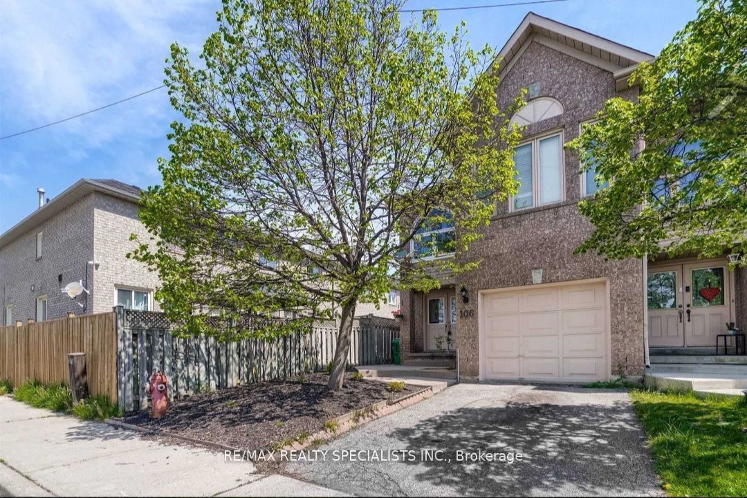 18 106 Goldenlight Circ, Brampton For Rent 2,800 Property.ca