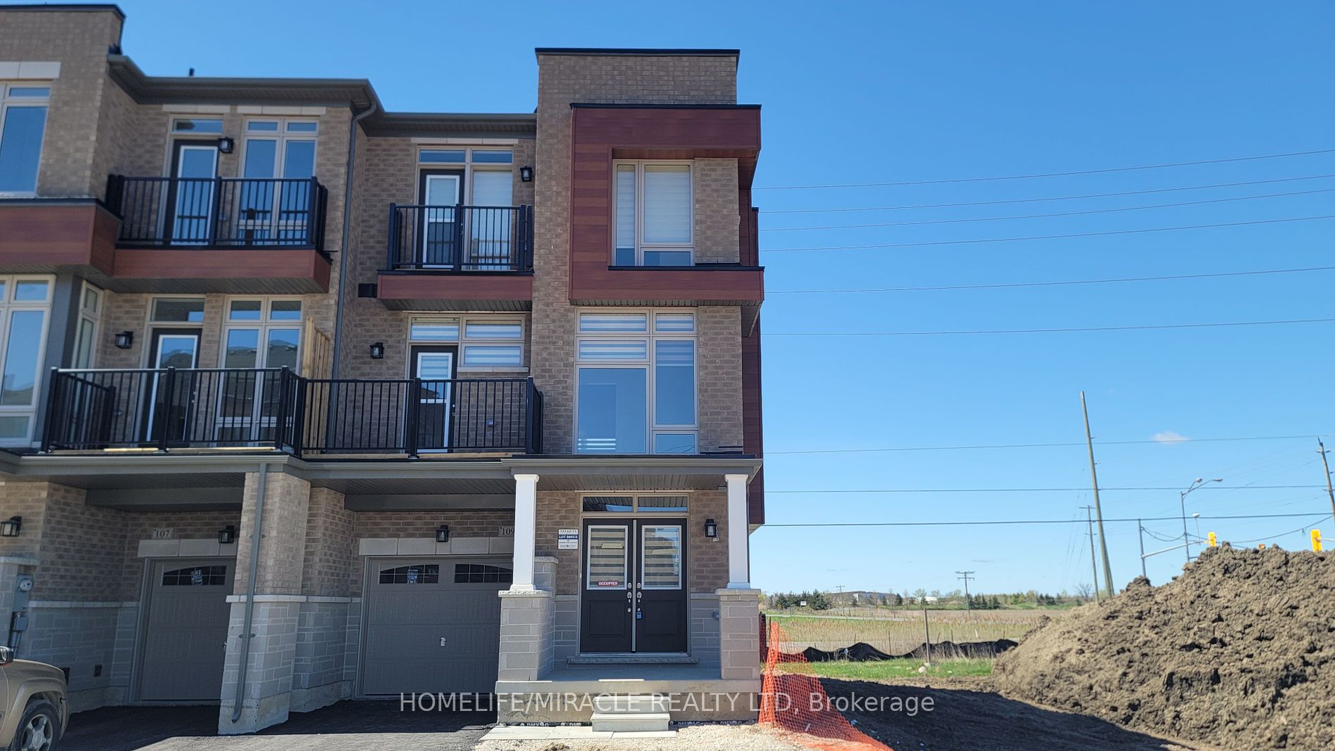 109 Donald Ficht Cres, Brampton For Rent 4,000 Condos.ca
