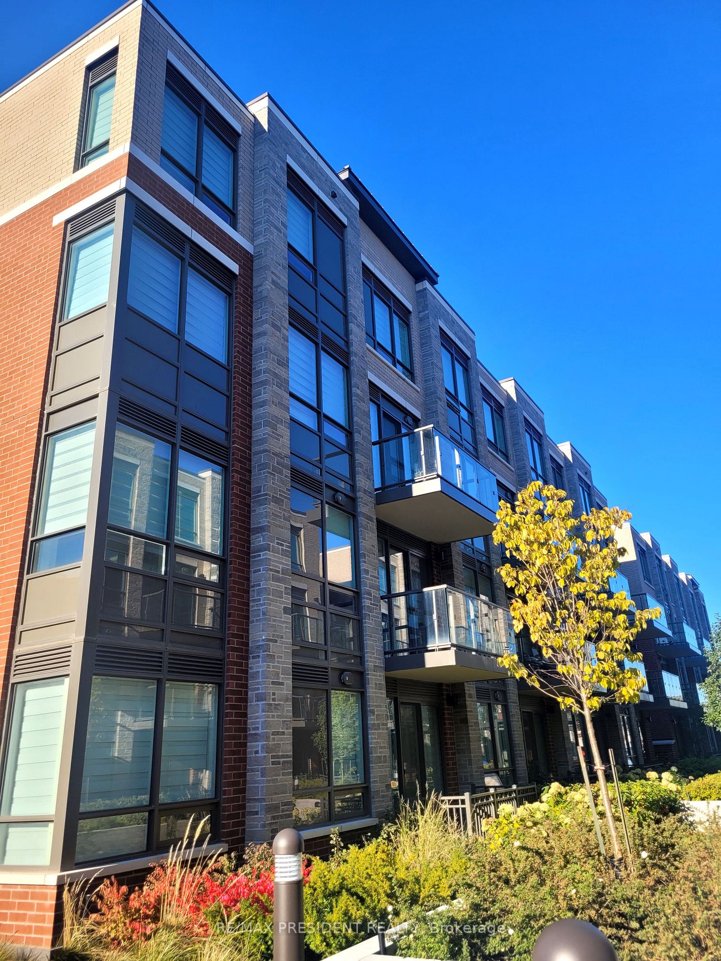 230 85 Attmar Dr, Brampton For Rent 2,350 Condos.ca