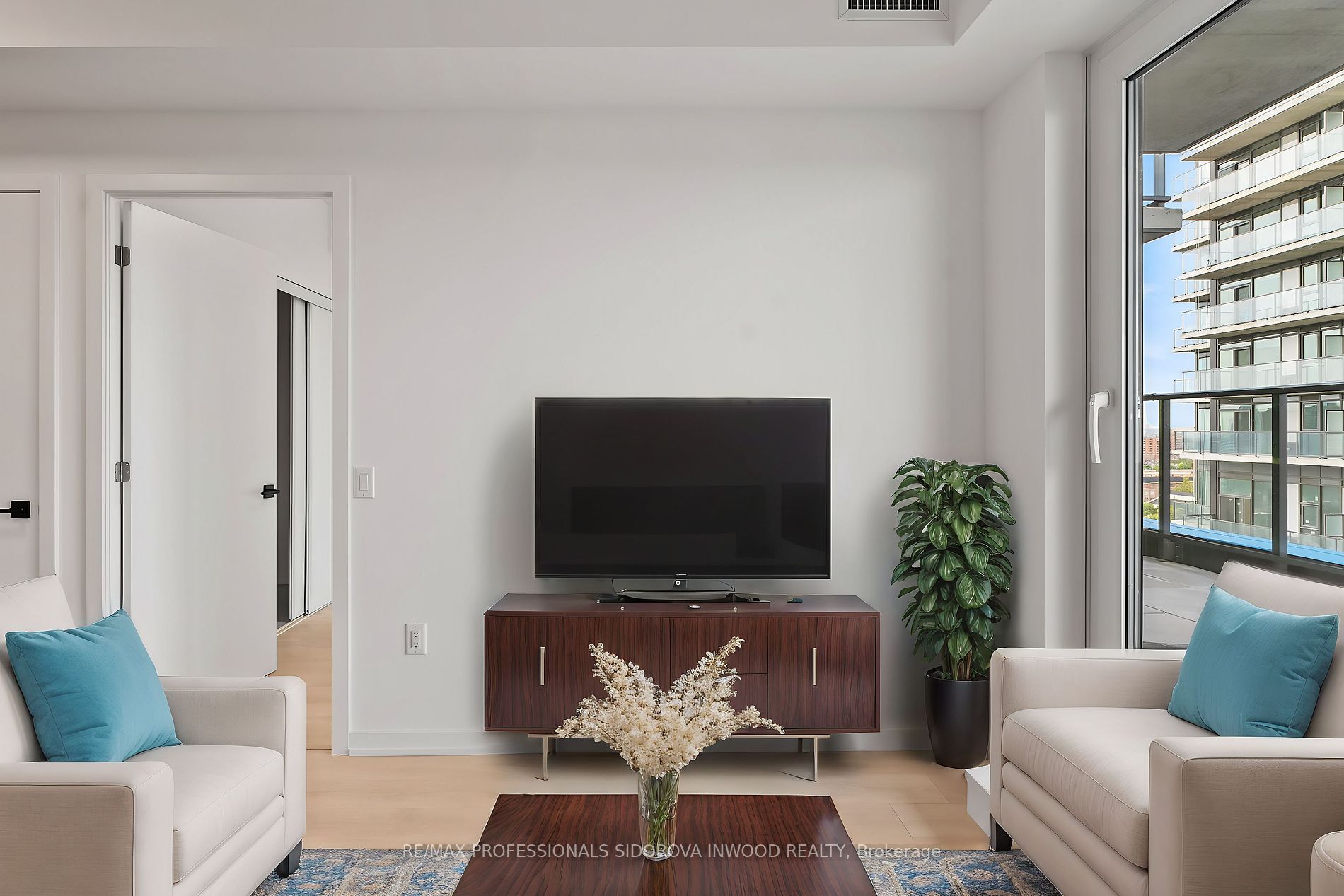 1306 10 Graphophone Grve, Toronto For Rent 2,270 Condos.ca