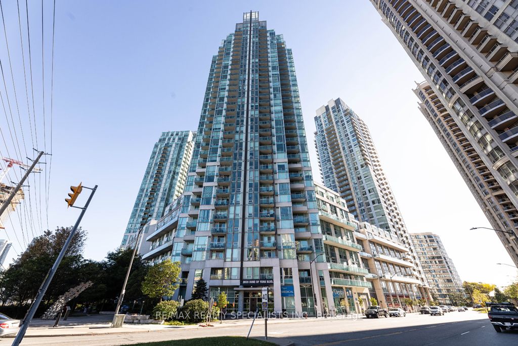 302 3939 Duke Of York Blvd, Mississauga For Sale 698,989 Condos.ca