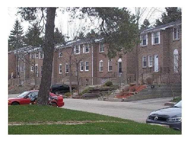 238 Westcourt Pl