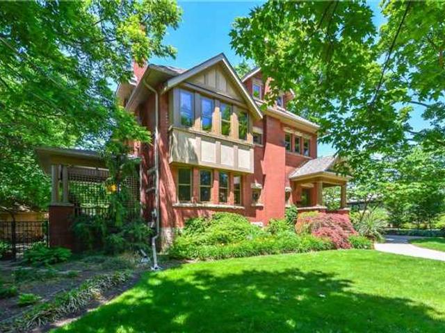 84 Palmer St