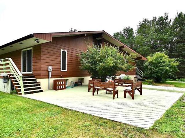 1650 Paquette Rd
