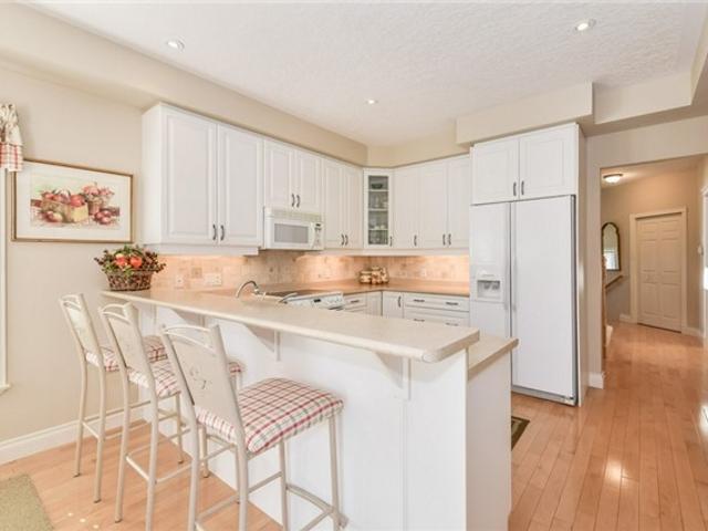 564 Little Dover Cres