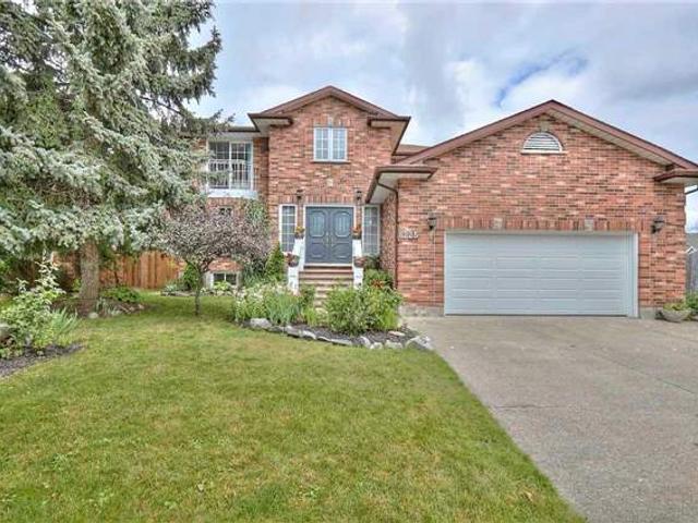 6225 Giovina Dr