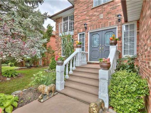 6225 Giovina Dr