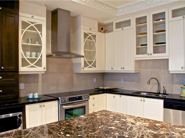 7N Lot 7 North John St