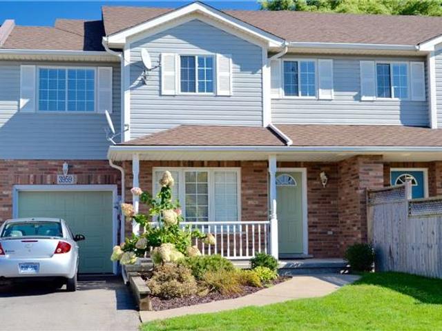 3959 Azalea Cres