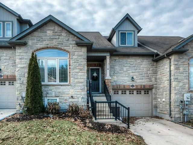121 Lena  Cres