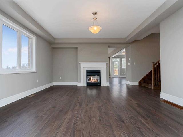 32 Mansfield Circ