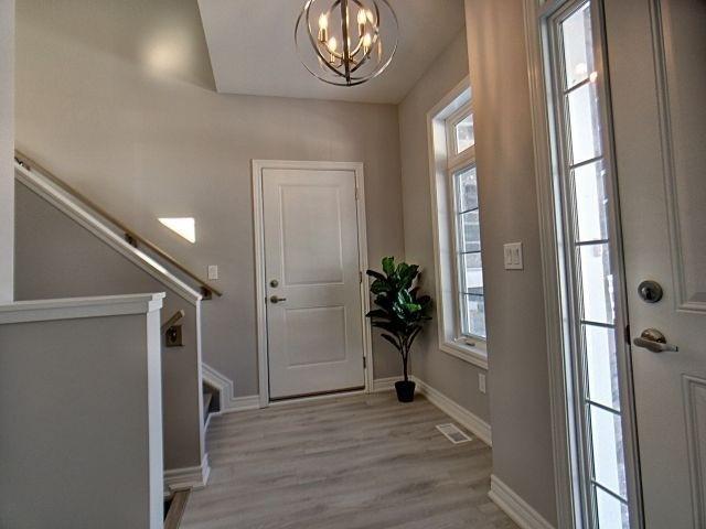 129 Scholfield Ave S