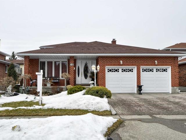 101 Southview Cres
