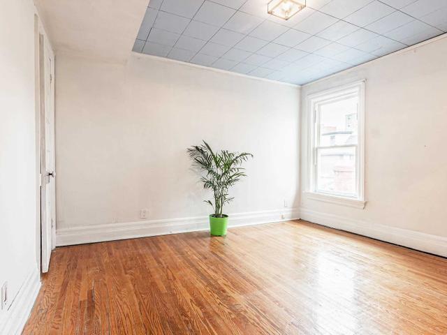 125 Grant Ave