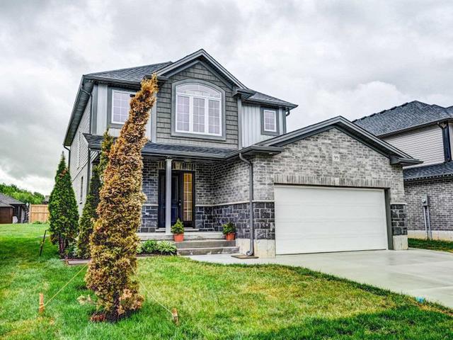 99 Forbes Cres