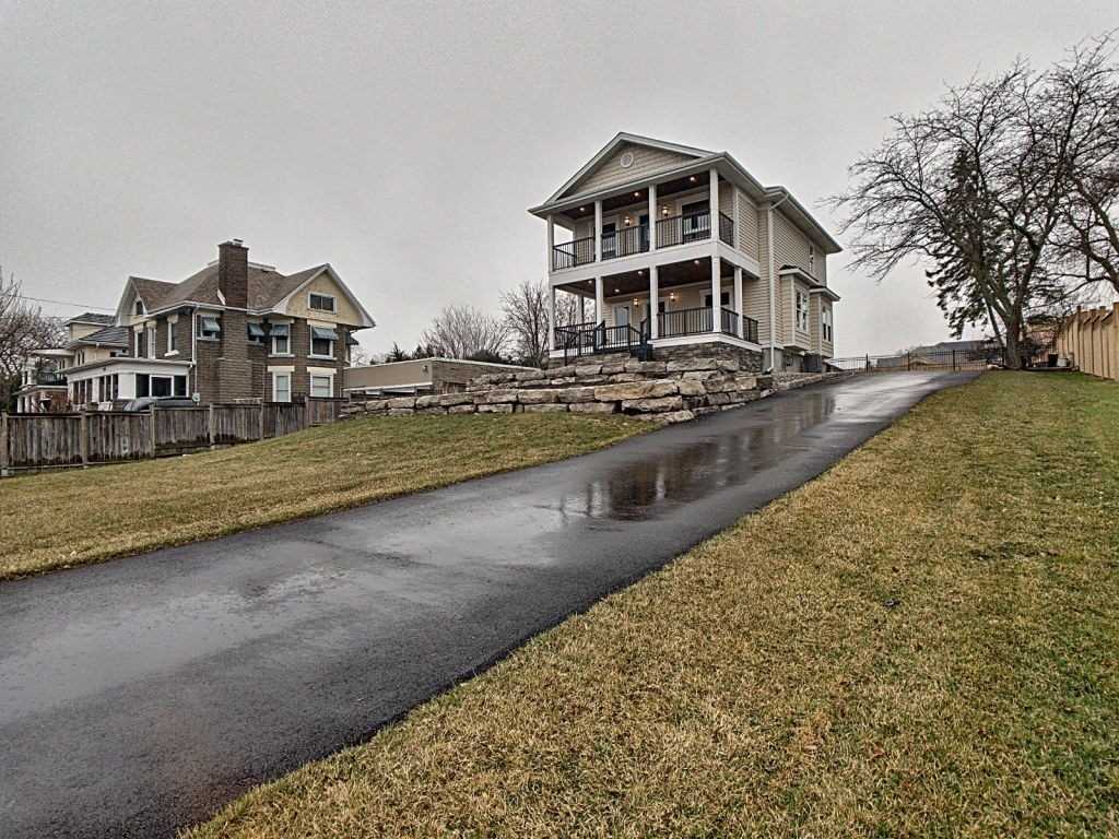 5162 King St, Beamsville Terminated, X4825167 Property.ca