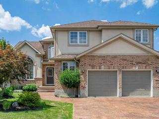2 Forfar Crt