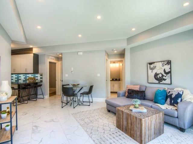 102 - 234 Heiman St, Kitchener | Terminated, X4839212 | Condos.ca
