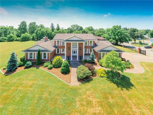 5360 Royal Manor Dr