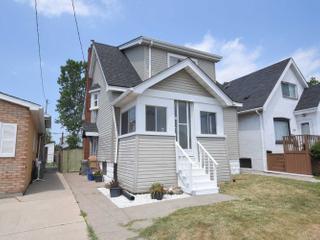 203 Strathearne Ave