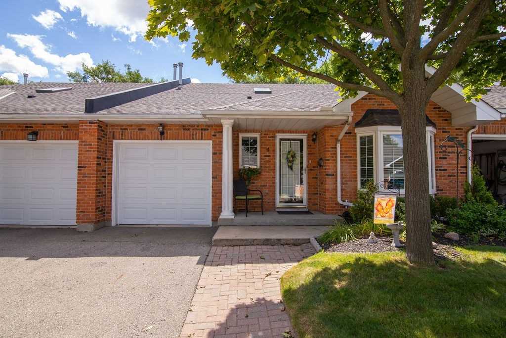 4 20 Meadowlands Blvd, Ancaster Sold, X4879148 MrLOFT.ca