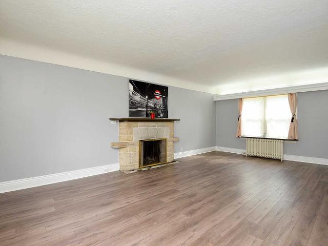 27 Lower Horning Rd