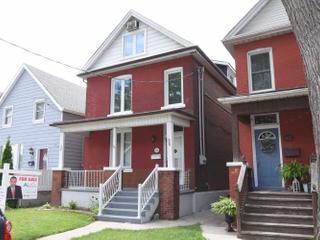 64 New St