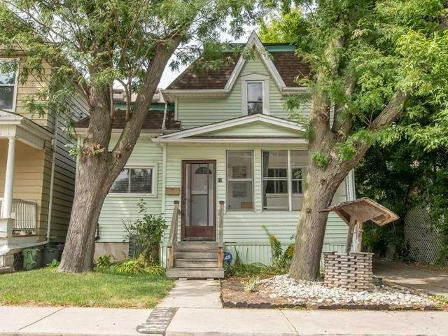 12 Arthur Ave S