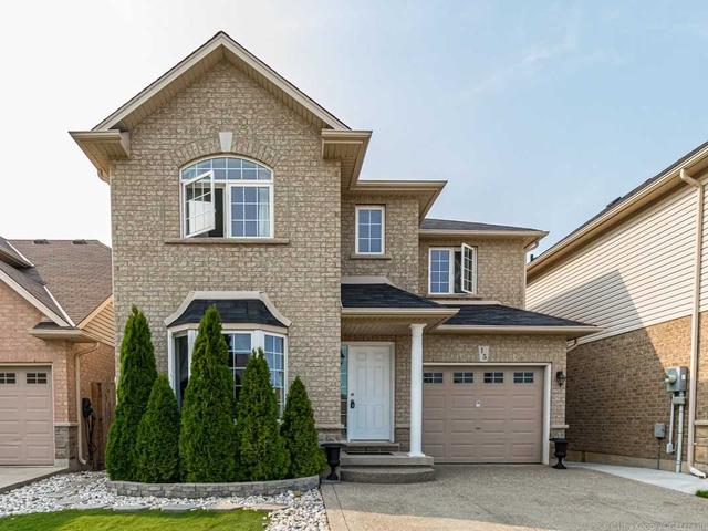 15 - 10 Greenbrook Dr