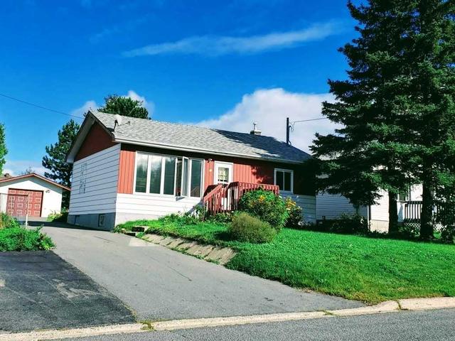 68 Metcalfe Ave