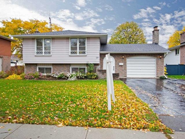 10 Bryon Cres