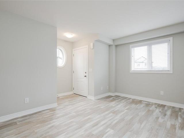 14 - 7768 Ascot Circ