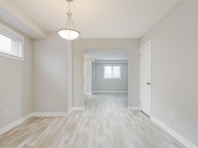 14 - 7768 Ascot Circ