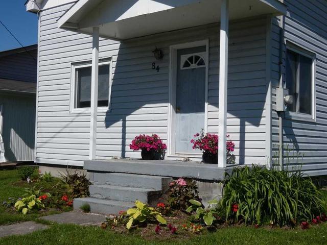 84 Church St