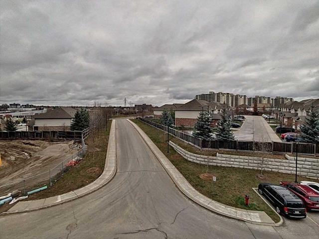 76 - 701 Homer Watson Blvd