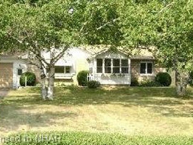 3 Coronation Cres