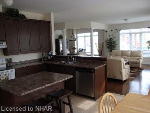 753 Prince Of Wales Dr