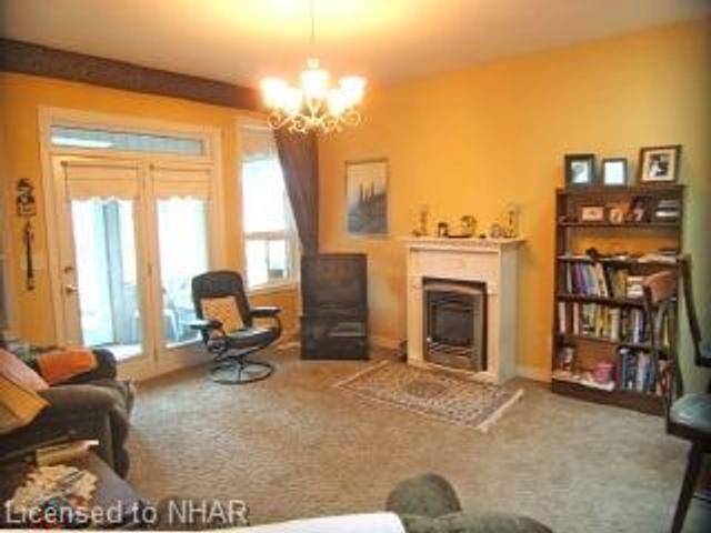 757 Prince Of Wales Dr