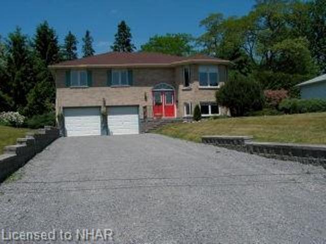 16 Lenore Ave
