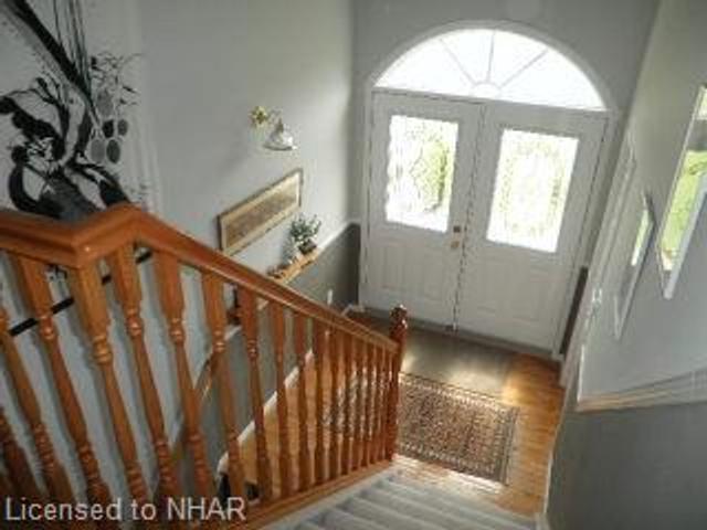 16 Lenore Ave