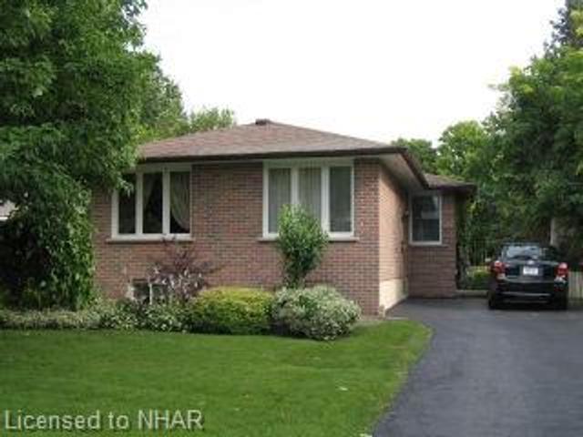 37 Meredith Cres