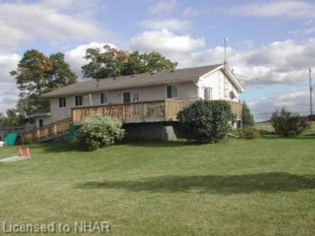 7798 Oak Ridges Dr E