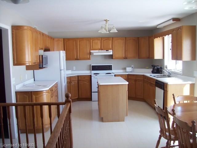 2905 Cornish Hollow Rd