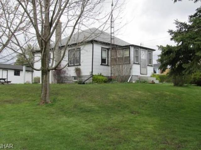 8763 Danforth Rd W